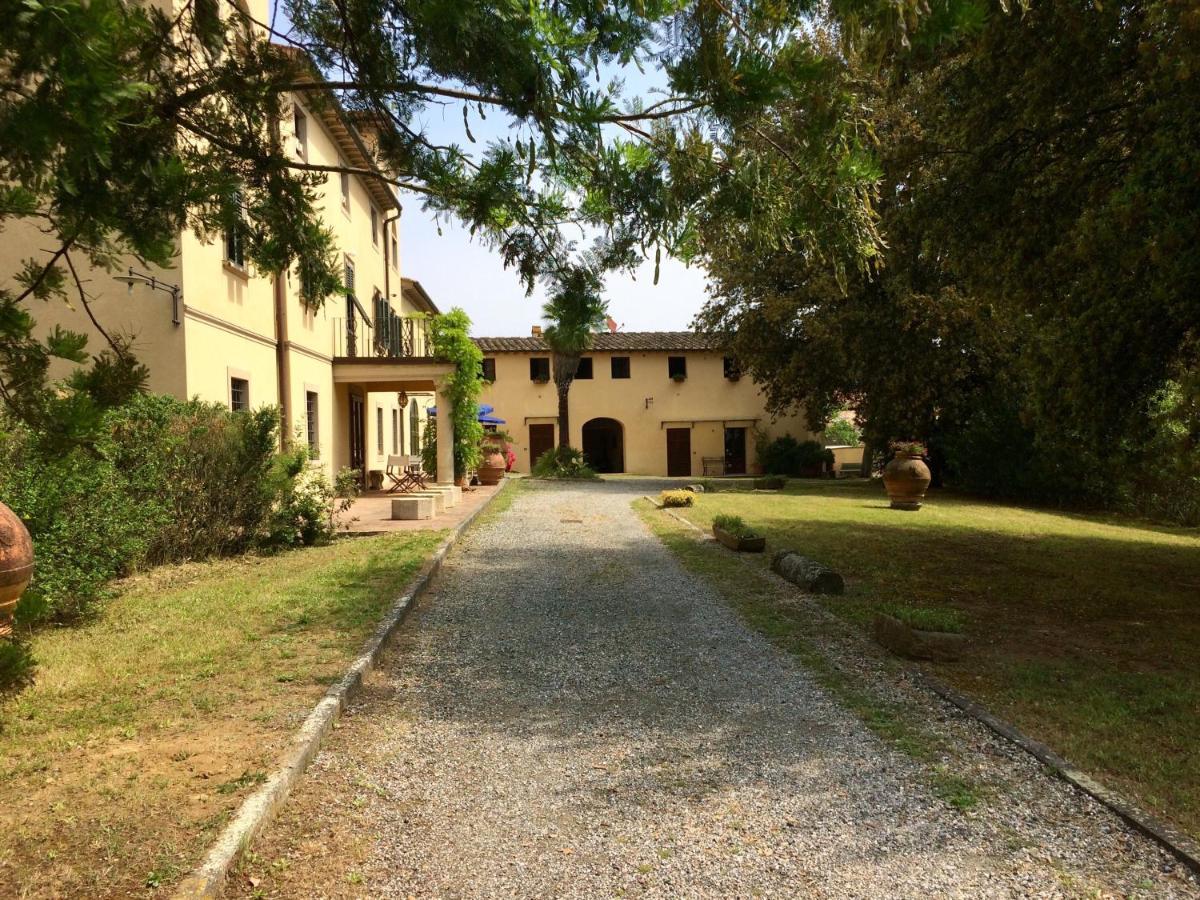 Agriturismo La Palazzina Palaia Buitenkant foto