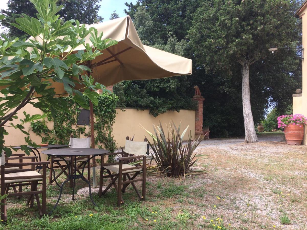 Agriturismo La Palazzina Palaia Buitenkant foto