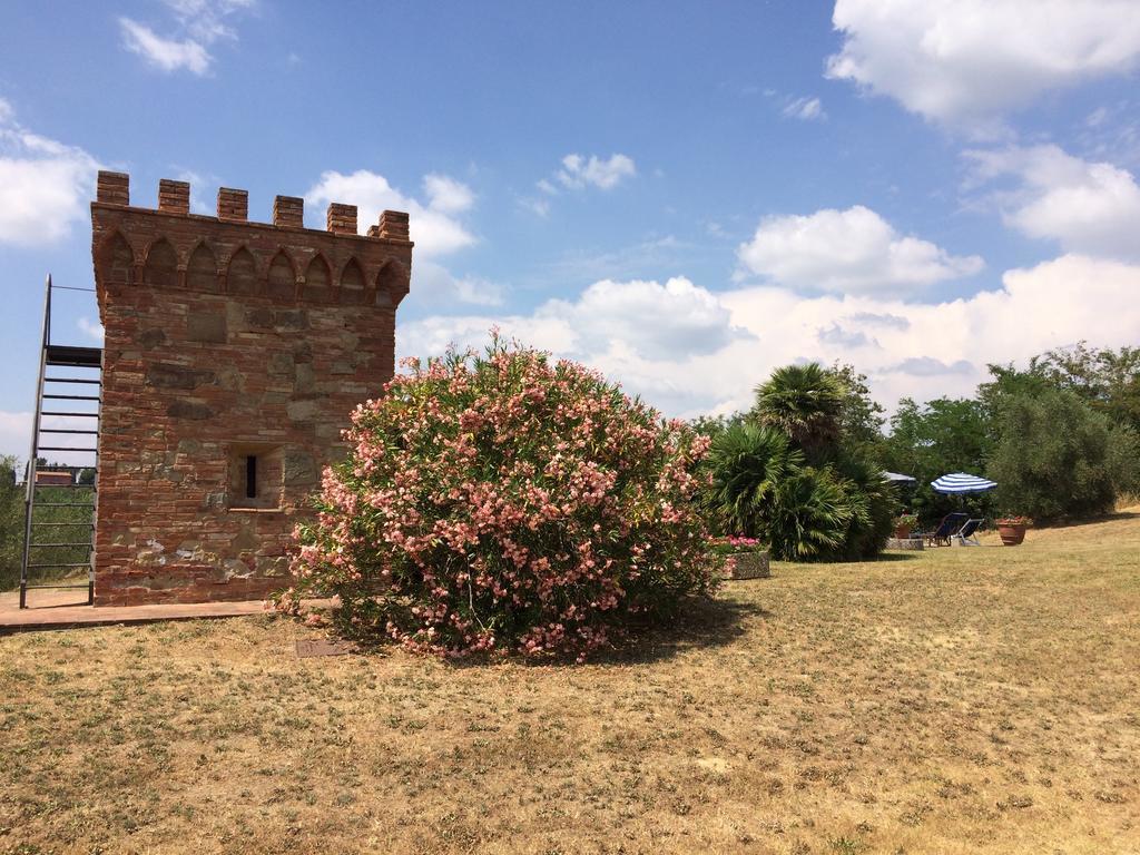Agriturismo La Palazzina Palaia Buitenkant foto