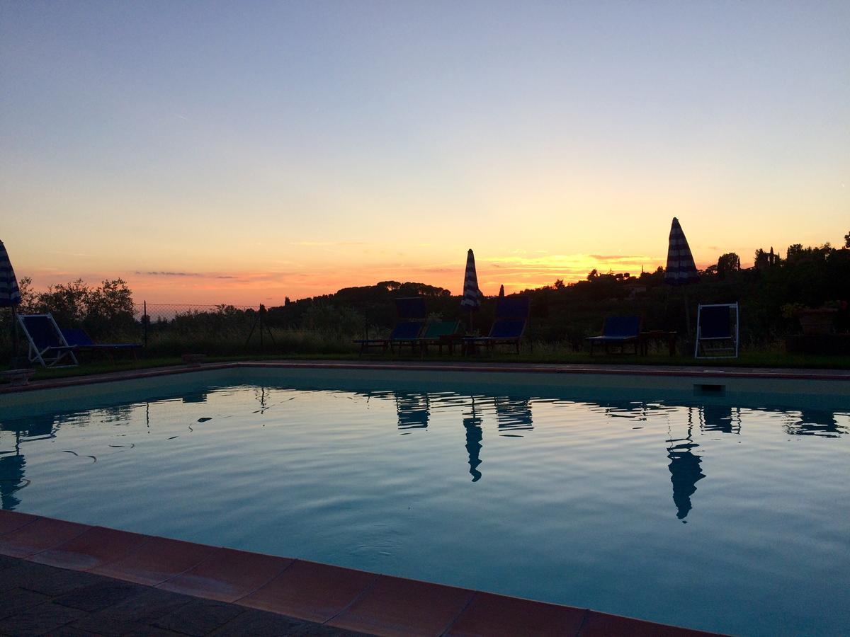 Agriturismo La Palazzina Palaia Buitenkant foto